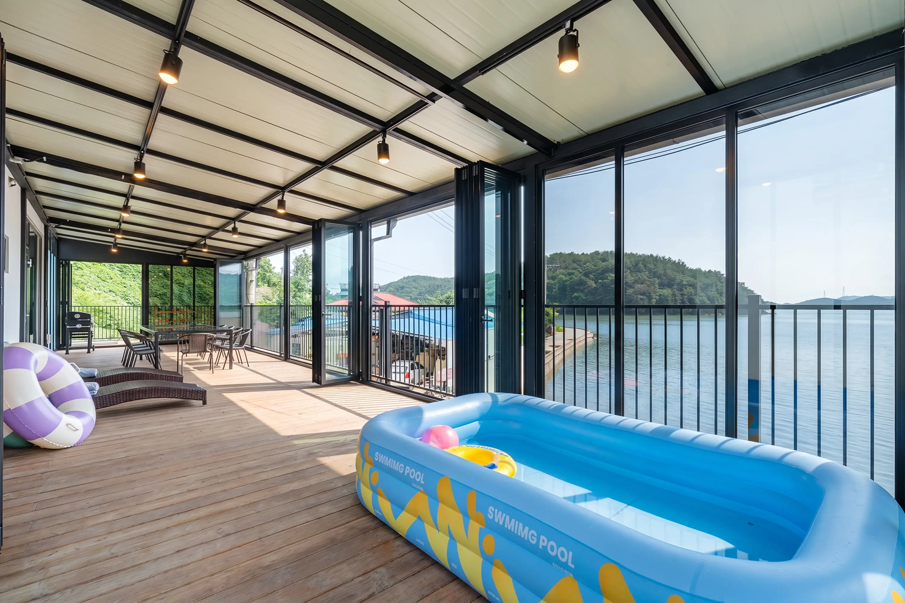 Covered deck space